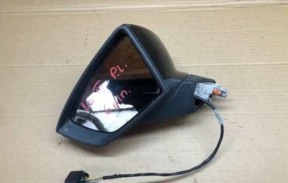 Seat Leon (5F) Front door electric wing mirror