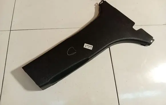 KIA Ceed (B) pillar trim (top) 858461H000 85846-1H000