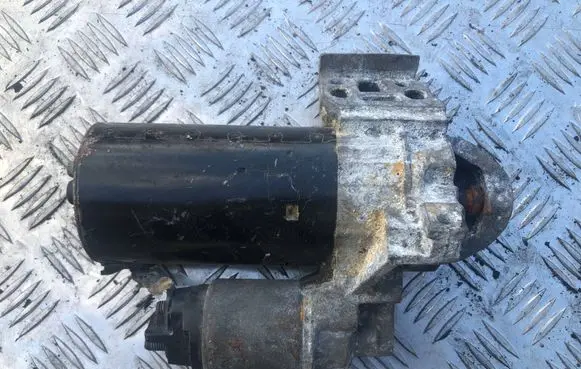 BMW 3 E90 E91 Starter motor 8506657