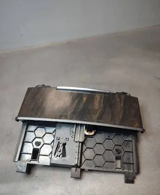 Audi Q7 4L Ashtray (front) 4L0857951