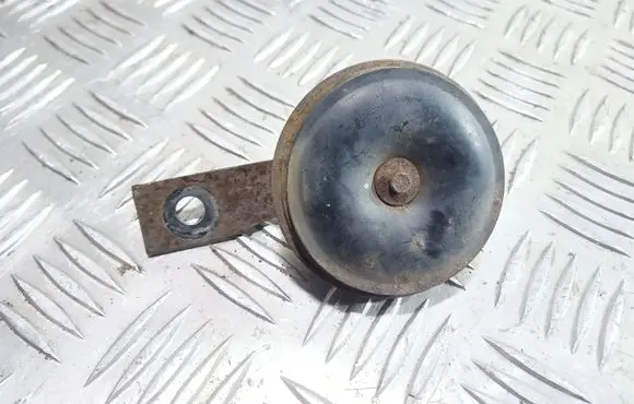Mitsubishi Lancer VIII Horn signal