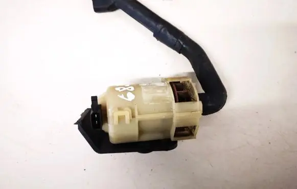 Audi A4 S4 B5 8D Engine control unit/module fan 8d0920529