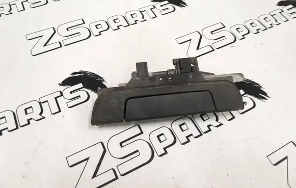 BMW 5 E34 Front door exterior handle 1960801