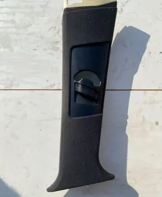 (B) pillar trim (top)