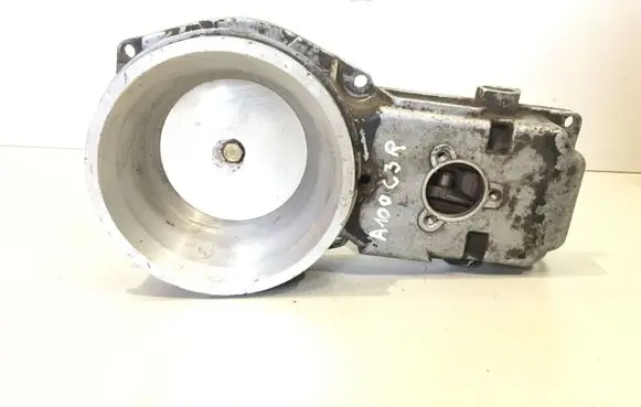 Audi 100 200 5000 C3 Fuel distributor 0438120185 035133353AB