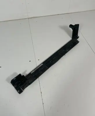 BMW M4 F82 F83 Radiator support slam panel bracket 7848789