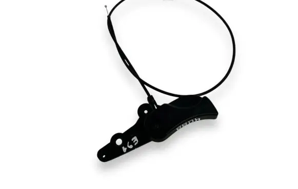 BMW 3 E90 E91 Engine bonnet (hood) release handle 7058117 51237058117