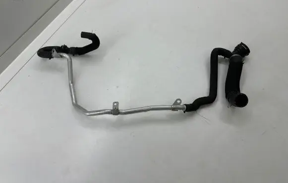 Audi A5 Engine coolant pipe/hose 8W0122449
