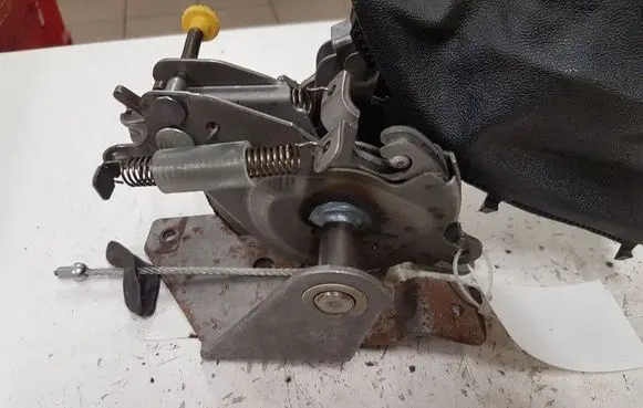 Citroen C5 Handbrake/parking brake lever assembly