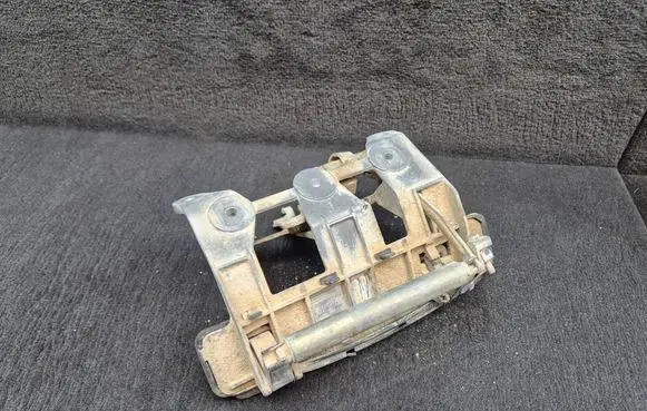 Audi A6 S6 C4 4A Tailgate/trunk/boot exterior handle 4A9827565 8A9827565