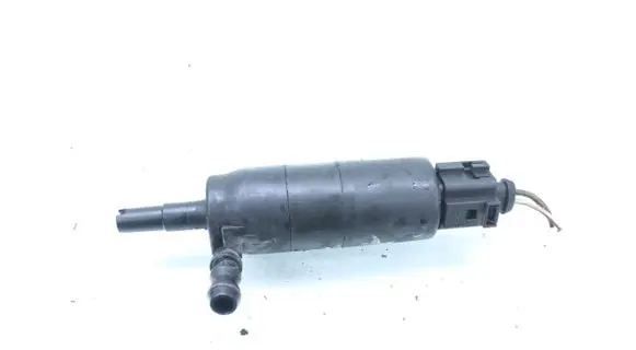 Volkswagen Golf Plus Headlight washer pump 3B8955681