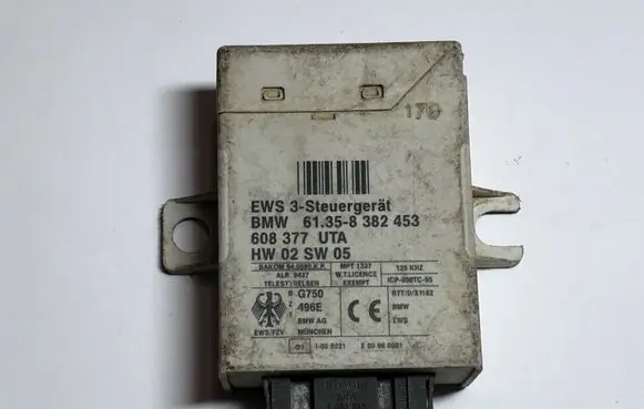 BMW 5 E39 Other control units/modules 8382453 608377
