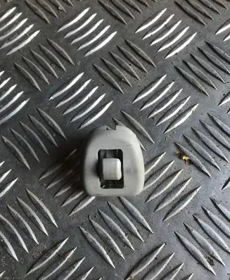 Sun visor clip/hook/bracket