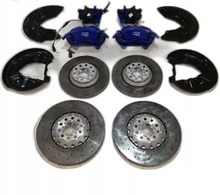 Volkswagen Golf VIII Brake discs and calipers set 5Q0615611S