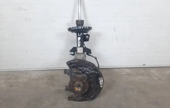Alfa Romeo Giulietta Front wheel hub spindle knuckle