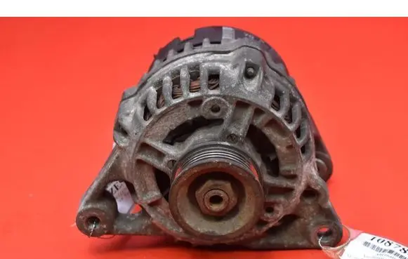 Volkswagen PASSAT B5 Generator/alternator 058903016
