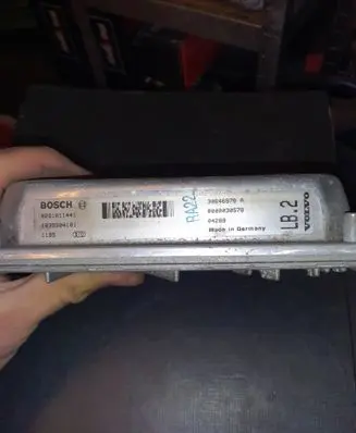Volvo S60 Engine control unit/module 30646978A 0281014441