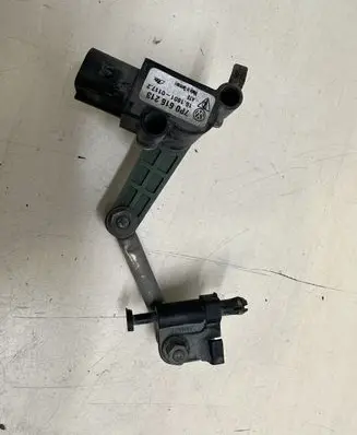Porsche Cayenne (92A) Air suspension front height level sensor 7P0616213 15160101172 95834107500