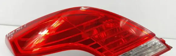 Ford Focus Tailgate rear/tail lights