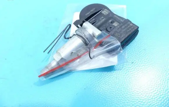 Suzuki SX4 S-Cross Tire pressure sensor S180052024 IMPRK1294403