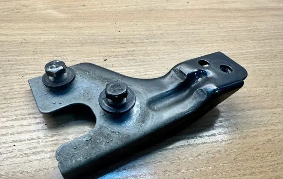 Seat Leon (5F) Headlight/headlamp mounting bracket 5F0805372A