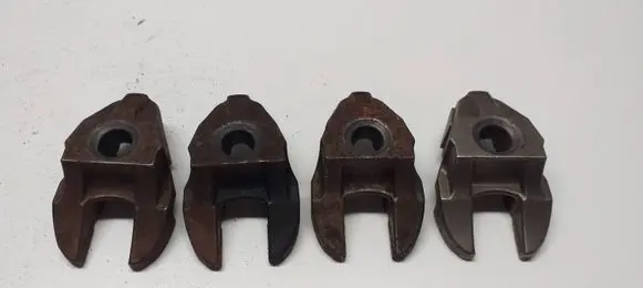 Peugeot 508 Fuel Injector clamp holder
