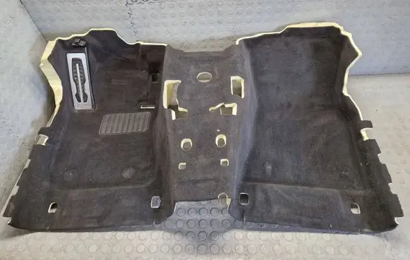BMW i4 Front floor carpet liner 9501454