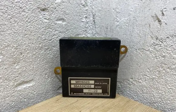 Mitsubishi Carisma Other control units/modules MR116523 SSA531C132