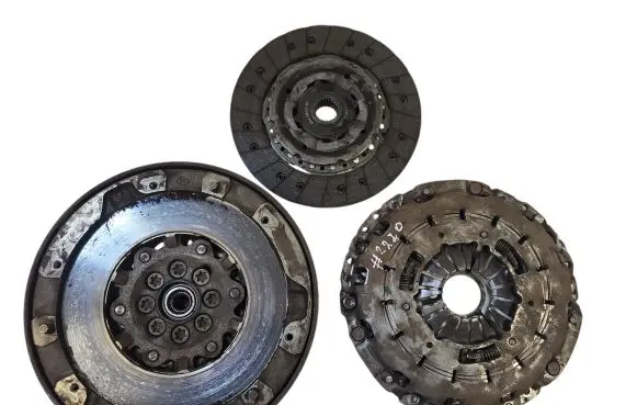 BMW 5 E60 E61 Clutch set kit 324063910 7637279