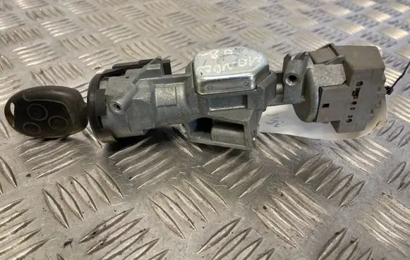 Ford Mondeo MK IV Ignition lock 3M513F880AD