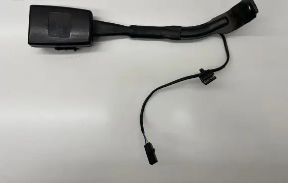 Volkswagen Jetta V Front seatbelt buckle 1K3857756S