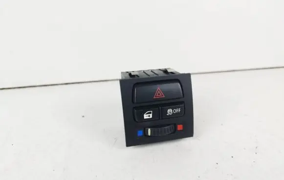 BMW 3 E90 E91 Hazard light switch 9196714 6131