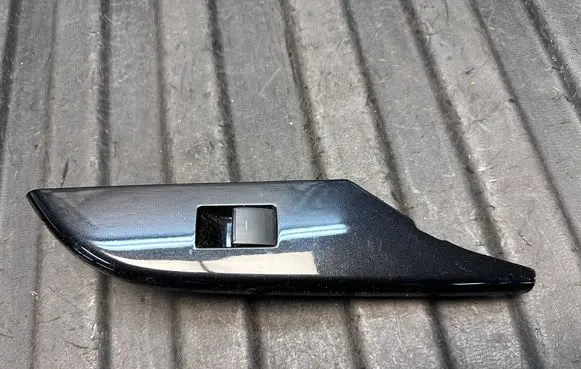 Toyota Hilux VIII Electric window control switch 742710K400 742710K330 RA3880K562D