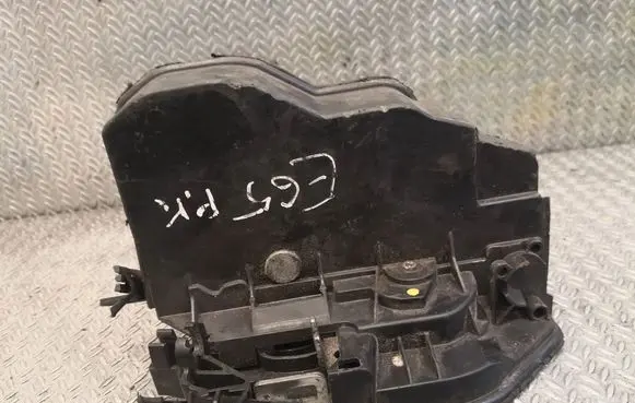 BMW 7 E65 E66 Coupe door lock (next to the handle) 7167067