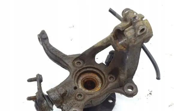 Skoda Octavia Mk3 (5E) Front wheel hub spindle knuckle 5Q0255Q