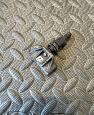 KIA Ceed Tire pressure sensor 6361ASP201