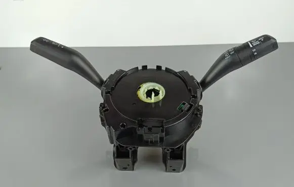 Jeep Grand Cherokee WL Indicator stalk P68377547AB
