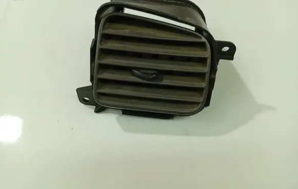 Mazda Premacy Dash center air vent grill B25GGM932RH