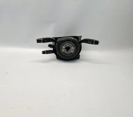 Wiper turn signal indicator stalk/switch