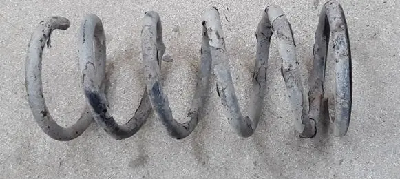 Toyota Avensis Verso Rear coil spring