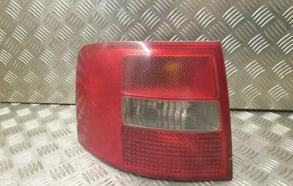 Audi A6 S6 C5 4B Rear/tail lights 4B9945095F