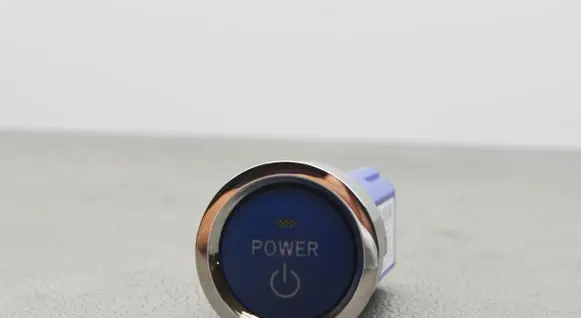 Toyota Prius (XW30) Engine start stop button switch