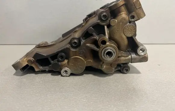BMW 3 E92 E93 Oil pump 7551004