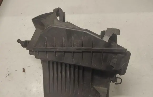 Nissan Qashqai Air filter box