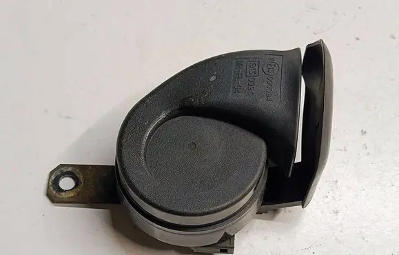 Toyota Verso Horn signal 86520-4B000