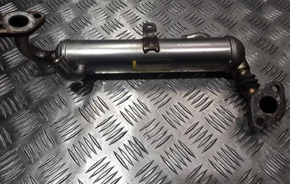 EGR valve cooler