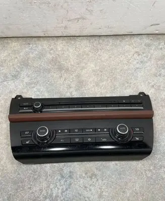 BMW 5 F10 F11 Climate control unit 9241238 900252630012