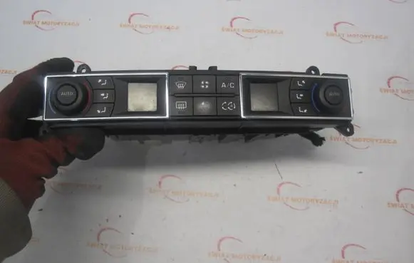 Citroen C5 Climate control unit 96829415ZD HW0805010