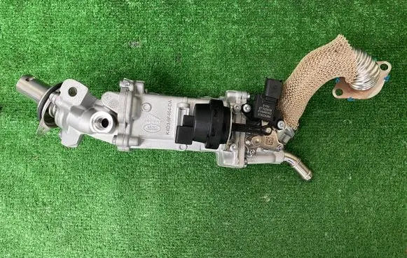 Jaguar E-Pace EGR valve K4D39F464DA