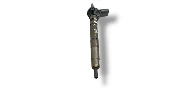 Volkswagen PASSAT B6 Fuel injector 03L130277 081202 0445116030